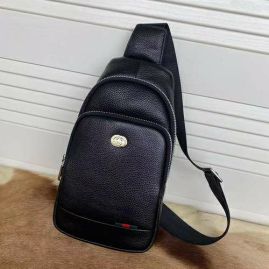 Picture of Gucci Mens Bags _SKUfw145877644fw